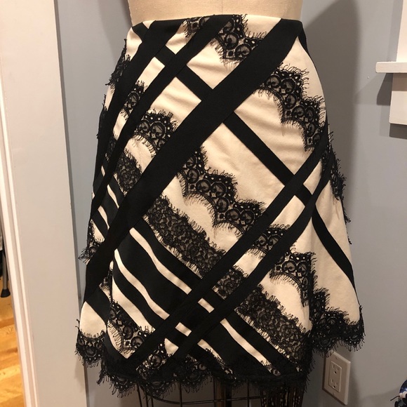 Nanette Lepore Dresses & Skirts - Nanette Lepore Skirt w/ Ribbon & Lace size 8